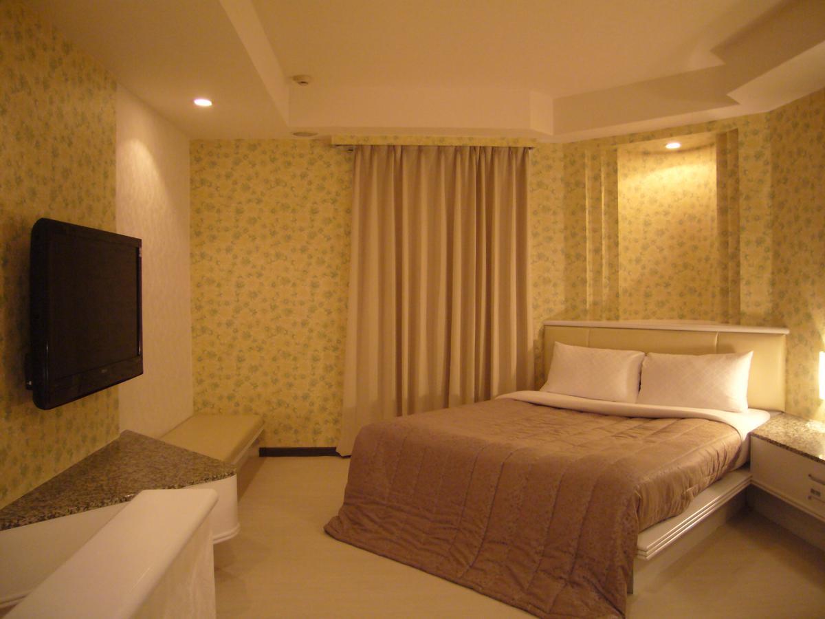 Windmill Fashion Hotel Kaohsziung Kültér fotó