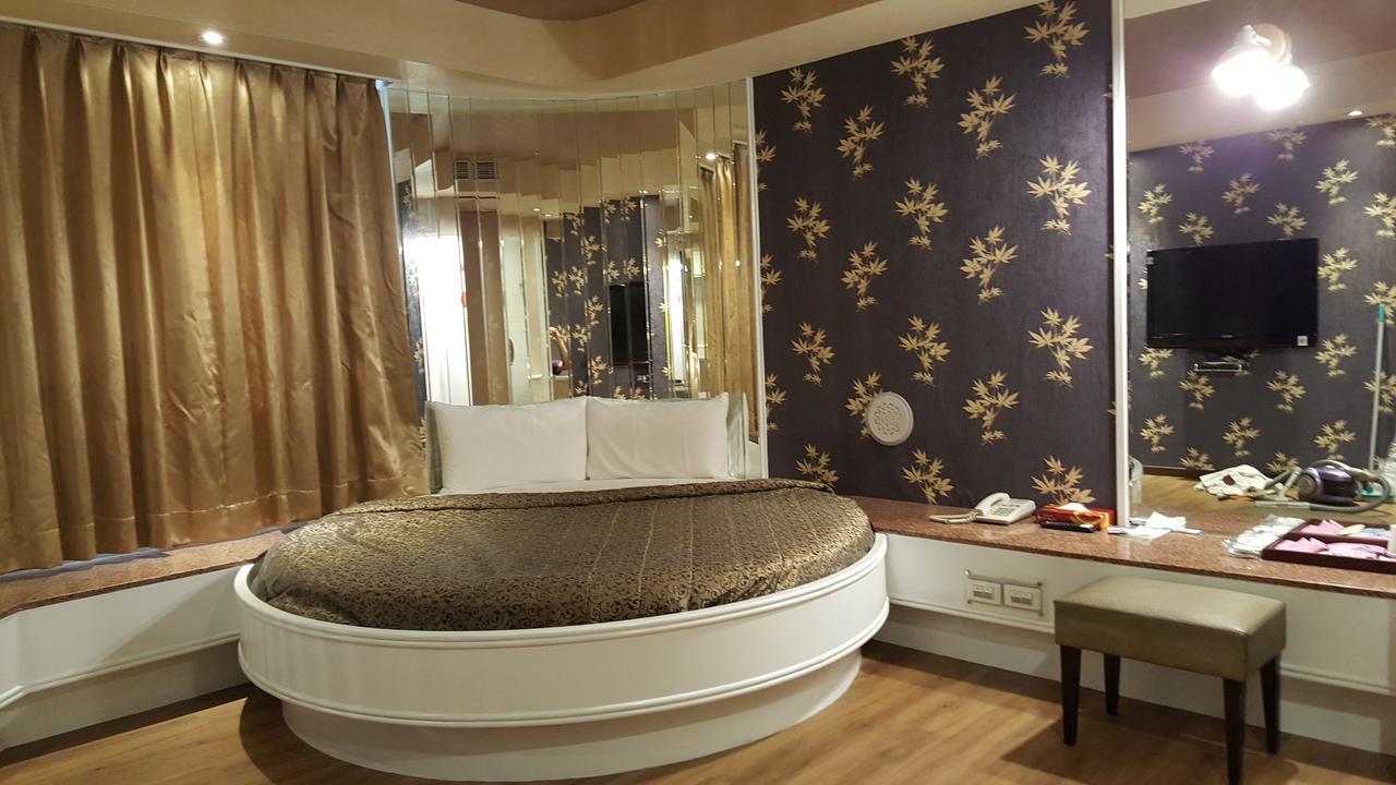 Windmill Fashion Hotel Kaohsziung Kültér fotó